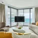 Your Holidays Wave D1081 Apartment